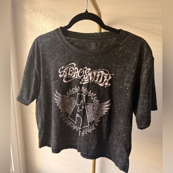 Tops - Aerosmith Acid Wash Graphic Crop T-Shirt Black Gray Women’s Size L